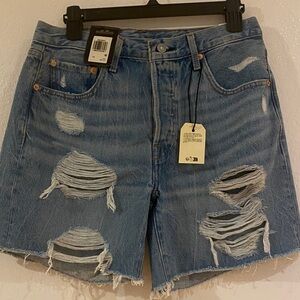 NWT Levi's Light Blue Distressed Jean Shorts
